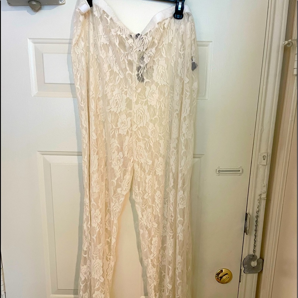 Laura Cruz lace pants with elastic waist